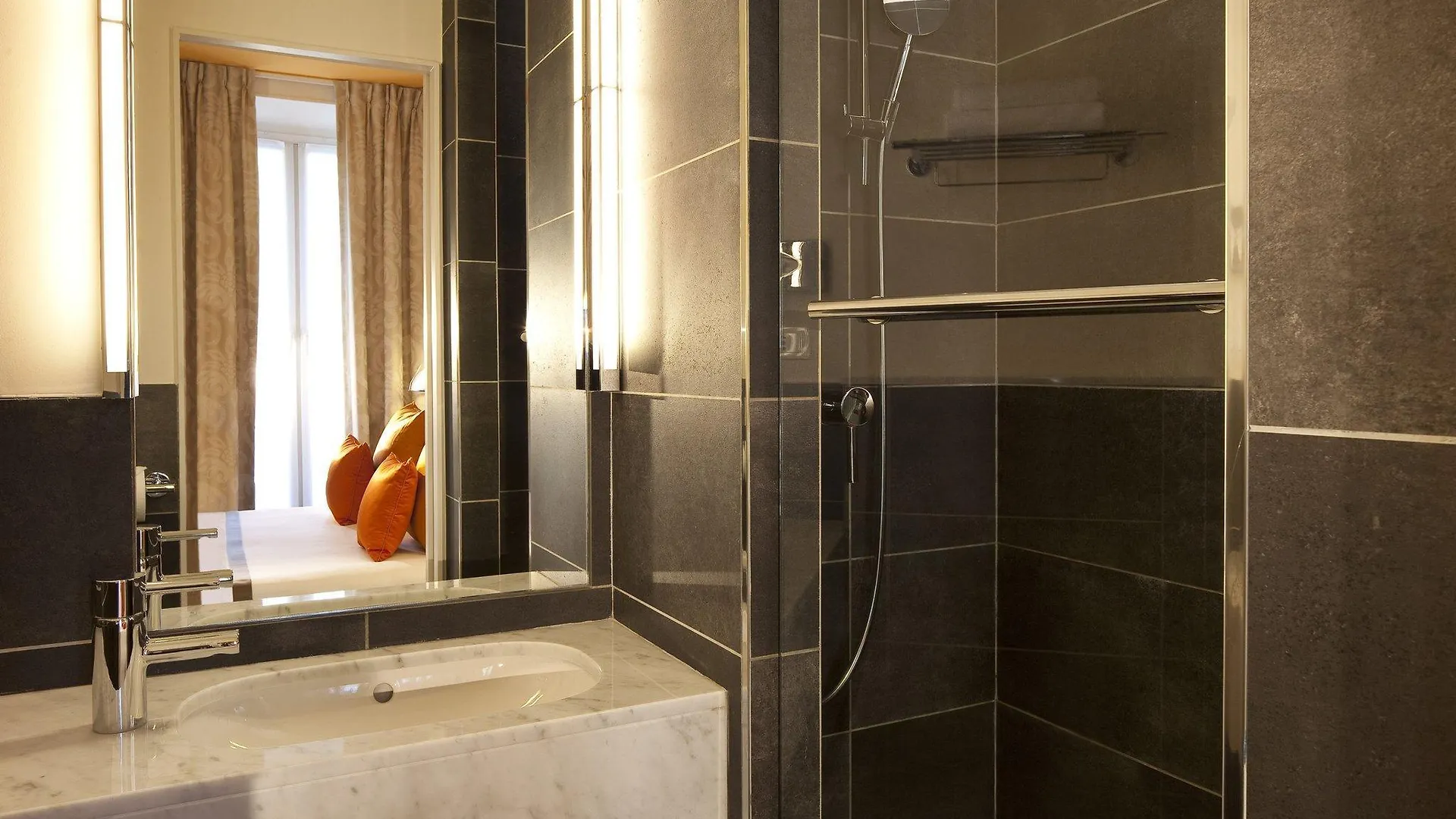 Marais Bastille Hotel